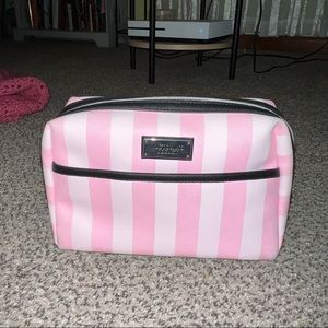 victoria’s secret makeup bag